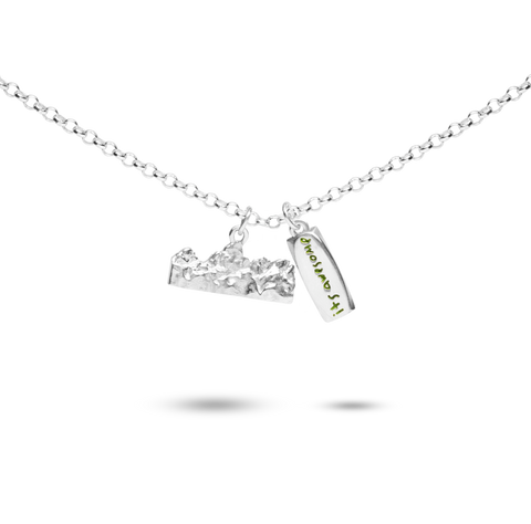 YE NECKLACE